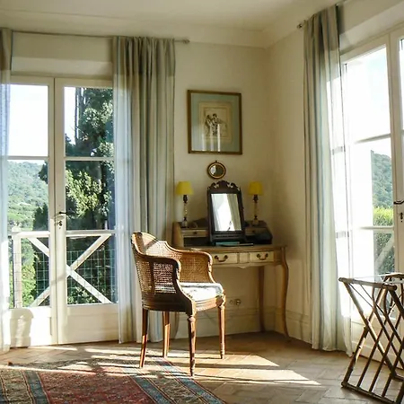 Saint-michel-lobservatoire Sleeps 8 Pool Wifi *