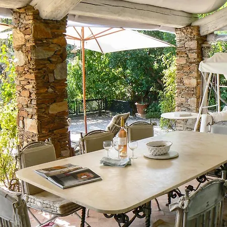 Saint-michel-lobservatoire Sleeps 8 Pool Wifi Ла Круа-Вальме