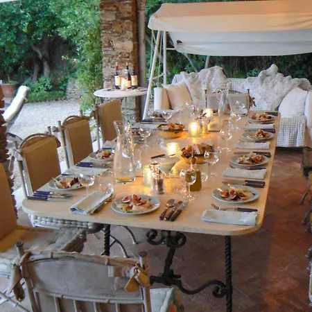 Saint-michel-lobservatoire Sleeps 8 Pool Wifi *