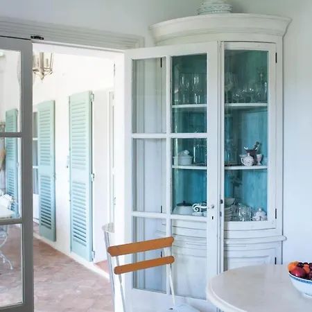 Вилла Saint-michel-lobservatoire Sleeps 8 Pool Wifi *