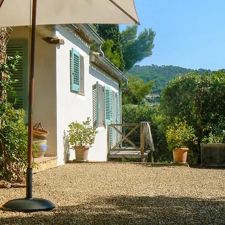 Вилла Saint-michel-lobservatoire Sleeps 8 Pool Wifi *