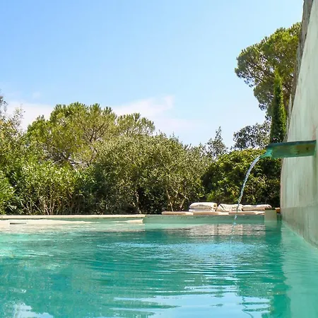 ヴィラ Saint-michel-lobservatoire Sleeps 8 Pool Wifi